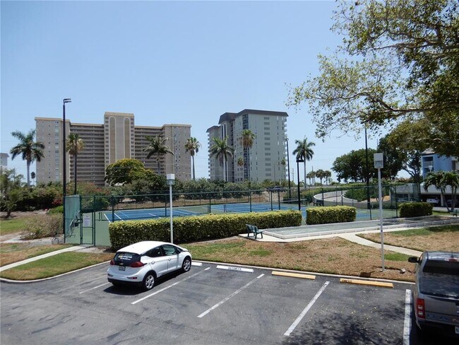 Building Photo - 5151 Isla Key Blvd S