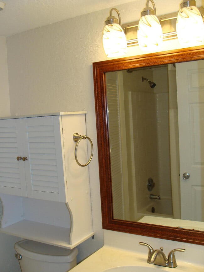 Building Photo - 4235 S 57th Ave