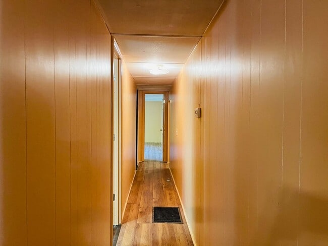 Building Photo - AVAILABLE AUGUST 2026! (Pet Friendly)