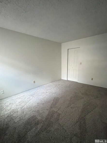 Building Photo - 1005 Baywood Dr