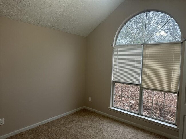 Building Photo - 1315 Sweetwater Ct