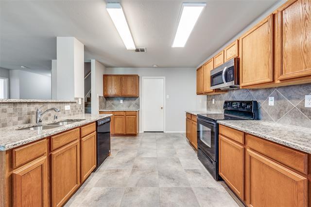 Building Photo - 12800 Gillon Dr