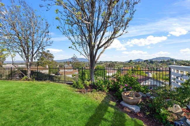 Building Photo - Updated 3-Bedroom Home with Modern Upgrade...