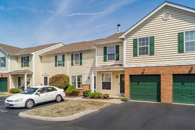 Building Photo - 902 Charleston Way Dr