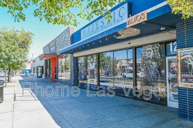 Building Photo - 353 E Bonneville Ave