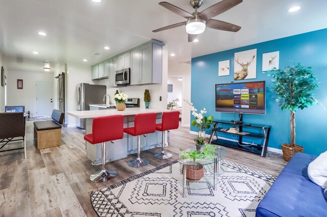 Or savor your breakfast at the kitchen island as you catch up on the morning news - 1738 Dahlia Ave