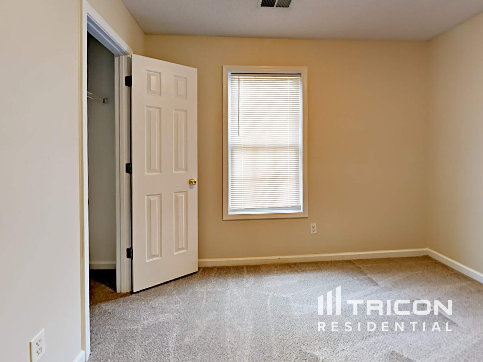 Building Photo - 616 Southern Trace Dr