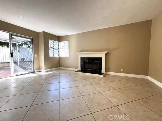 Building Photo - 980 Tufts Cir