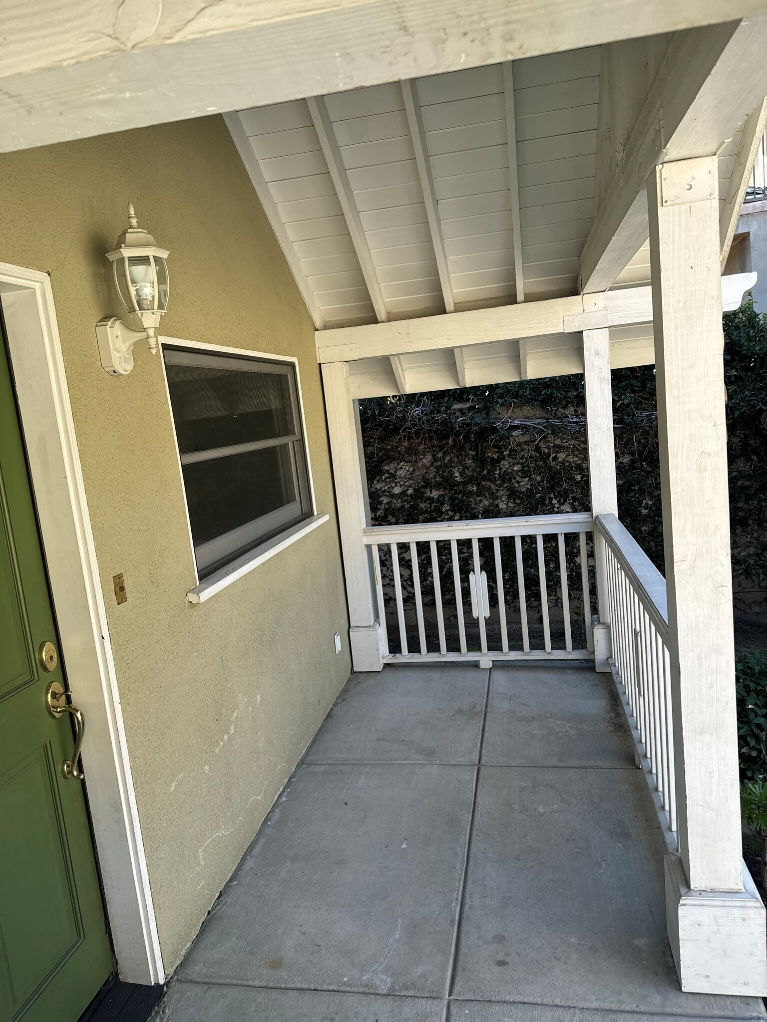 Building Photo - 482 W Hammond St