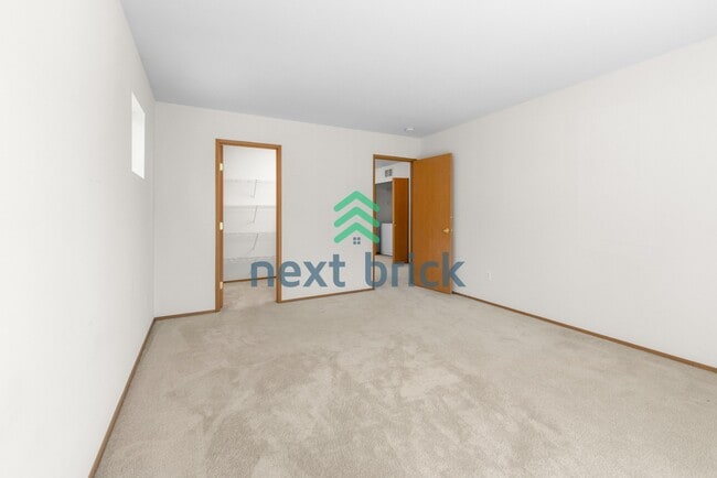 Building Photo - Charming Detached Cottage in Snoqualmie Ridge - Award Winning Schools!