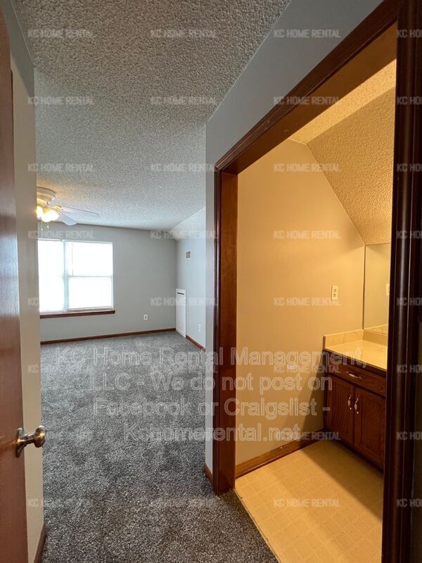 Building Photo - 8002 NW 79th Pl