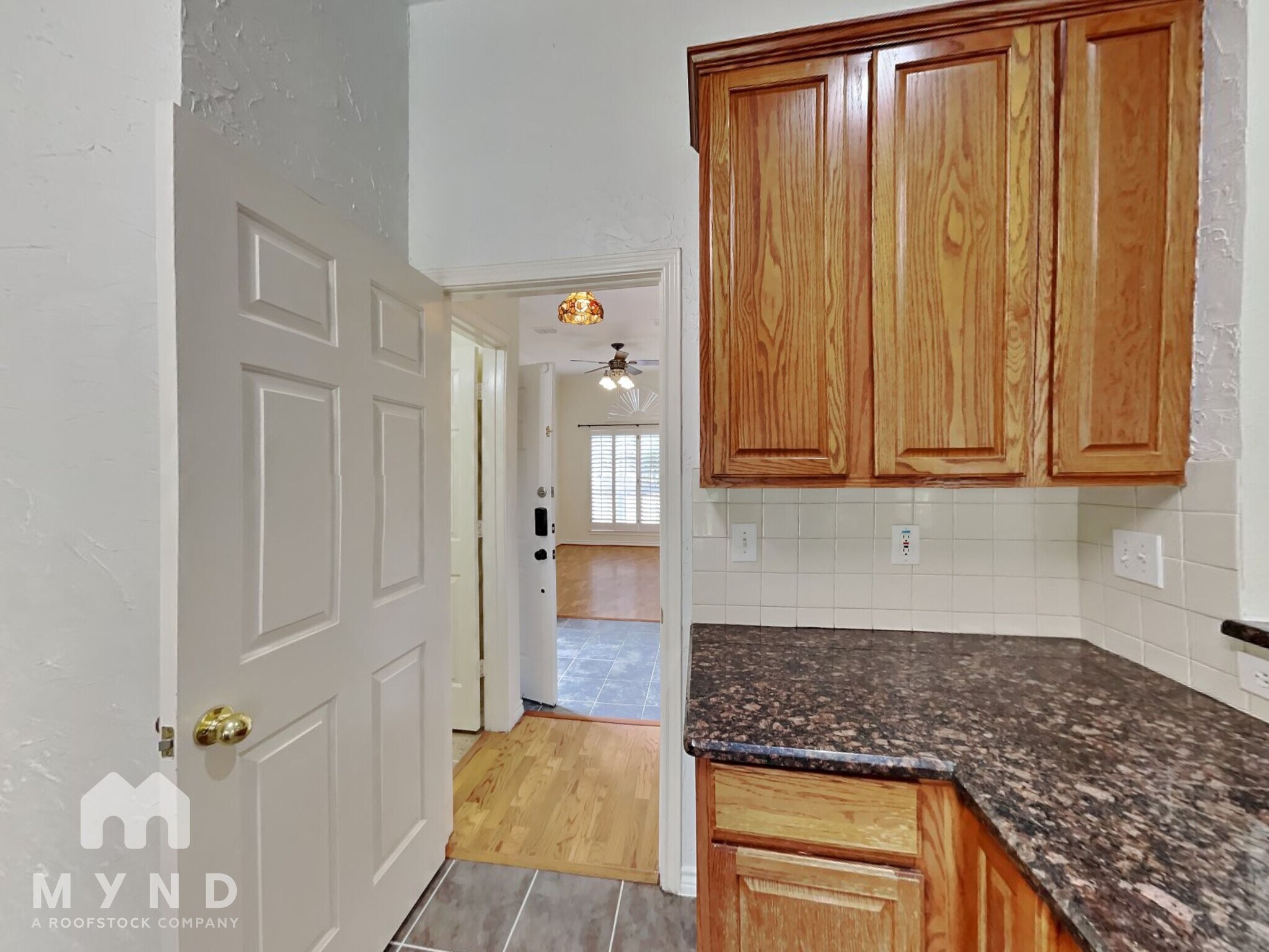 Building Photo - 2305 Leafy Glen Ct