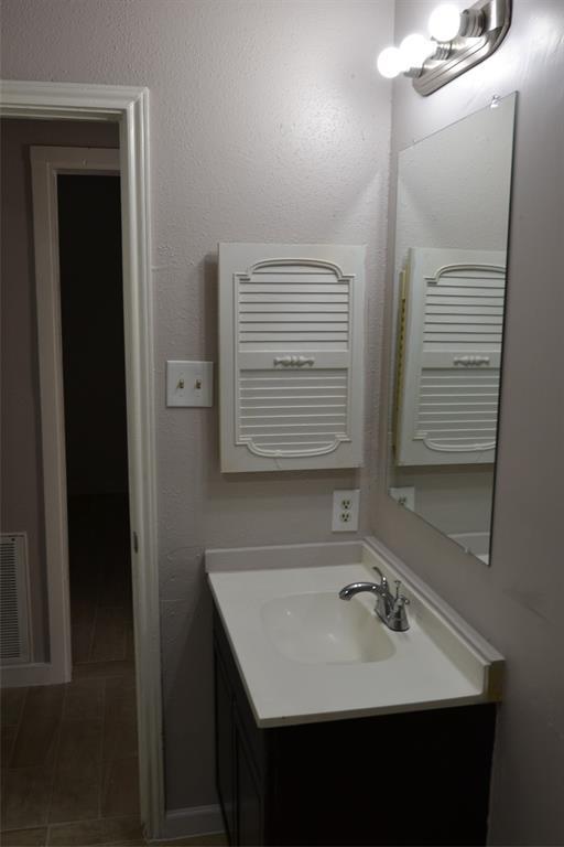 Building Photo - 9130 Autumn Harvest Dr