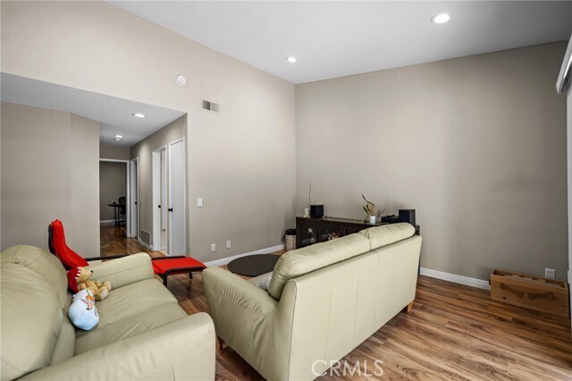 Building Photo - 1315 Albariza Pl