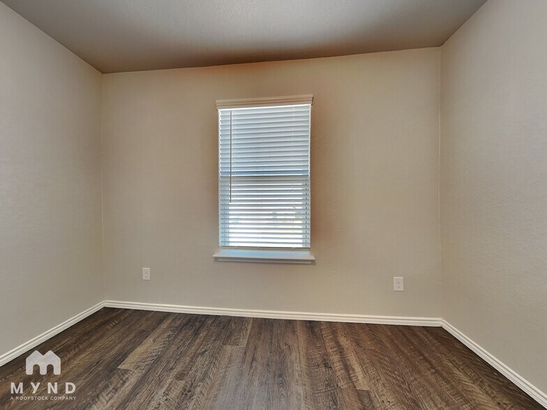 Building Photo - 7508 Twin Pine Ct