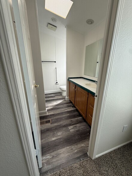 Building Photo - 9635 Gull St