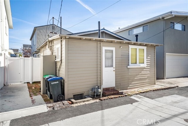 Building Photo - 209 Ruby Ave