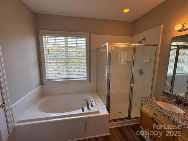 Building Photo - 11432 McGinns Trace Ct