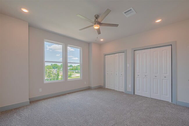 Building Photo - 2414 Sam Wilson St