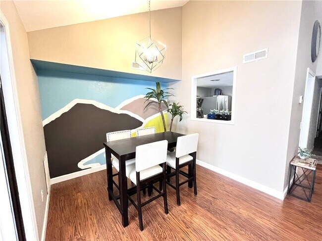 Building Photo - 26 Melinda Ln