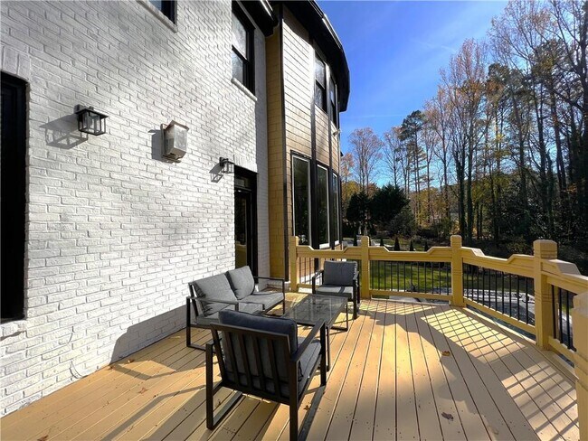 Building Photo - 2210 Bryant Pl Ct