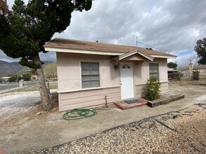 Building Photo - 1+ 1 Bed 1 Bath Cottage in San Jacinto $1395.00
