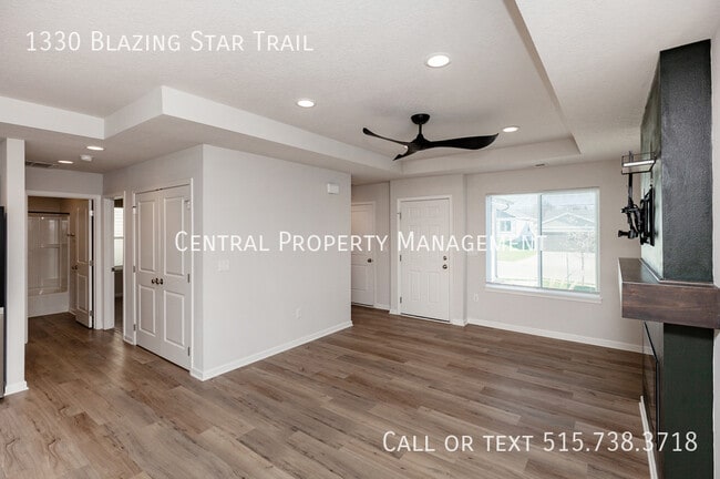 Building Photo - 1330 Blazing Star Dr