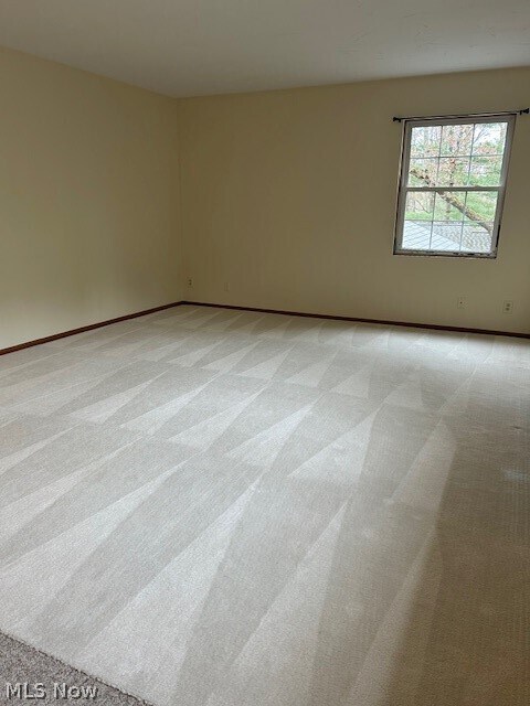 Building Photo - 119 Burlington Oval Dr