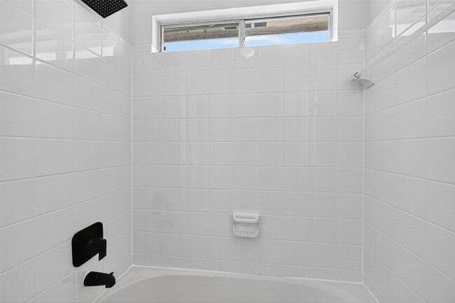 Building Photo - 11727 Spring Path Ct