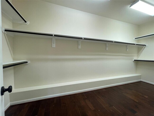 Building Photo - 5366 Blue Mountain Ln