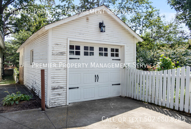 Building Photo - 1844 Princeton Dr