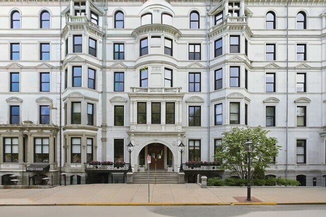 Building Photo - 160 Commonwealth Avenue