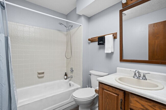 Building Photo - 7542 Higdon Ct