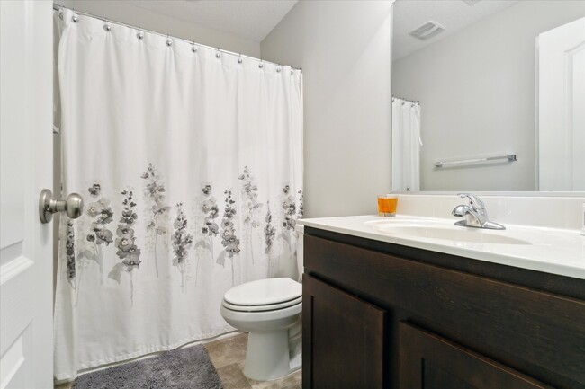 Building Photo - 105 Prosperity Ct