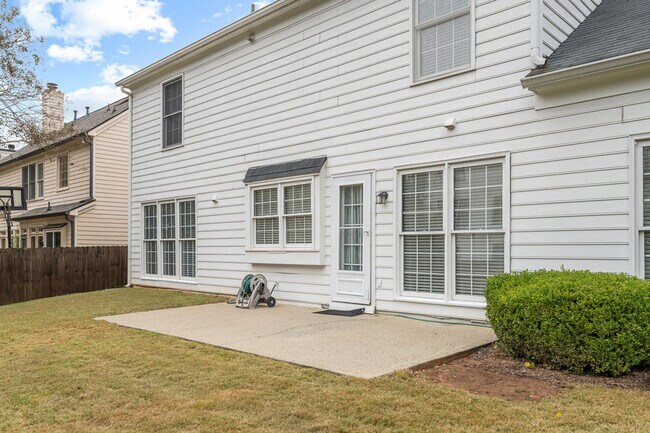 Building Photo - Spacious 4-Bedroom Two-Story Home in Dunwo...