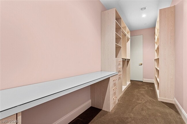 Building Photo - 804 Dragons Eye Dr