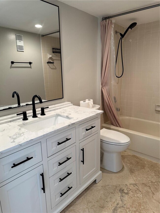 Building Photo - 1520 Whitehall Dr