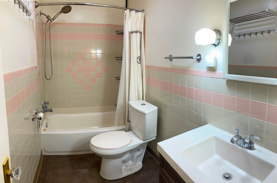 Building Photo - 1914 Wayne St