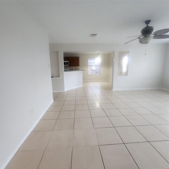 Building Photo - 21755 Debray Dr