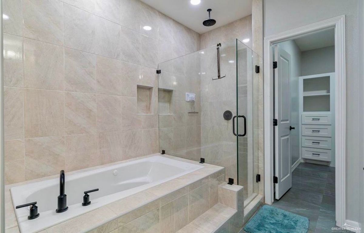 Building Photo - 3507 S Elevation Dr