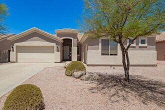 Building Photo - 7418 W Lariat Ln