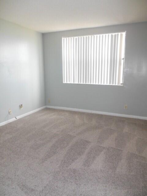 Building Photo - 734 Executive Center Dr