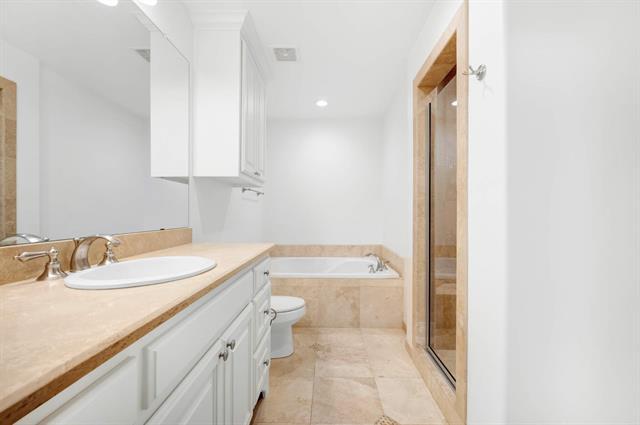 Building Photo - 4153 Hyer St