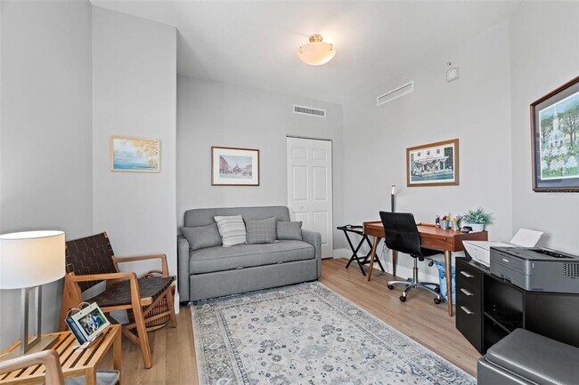 Building Photo - 1771 Ringling Blvd