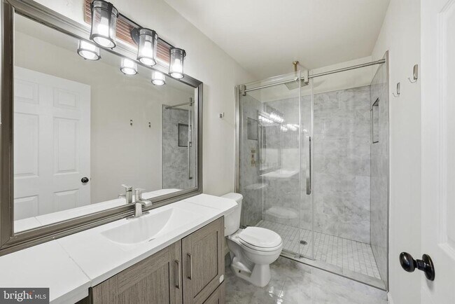 Building Photo - 20430 Herring Pond Terrace