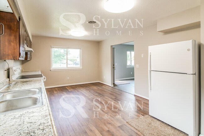 Building Photo - Rest. Relax. Recharge. Home awaits!