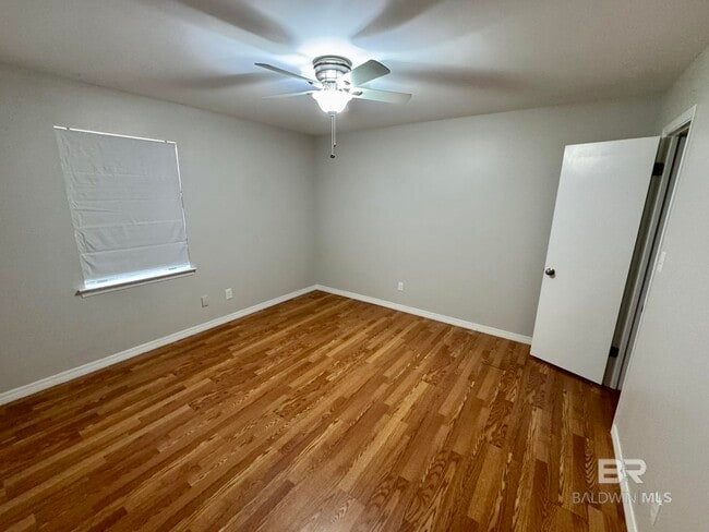 Building Photo - 382 Pecan Ave
