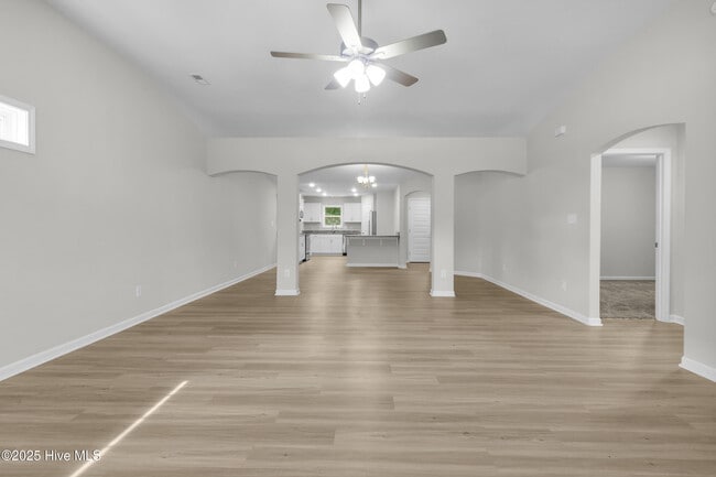 Building Photo - 139 Grantham Pl