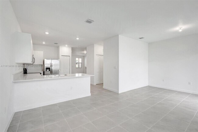 Building Photo - 12644 NW 22nd Pl