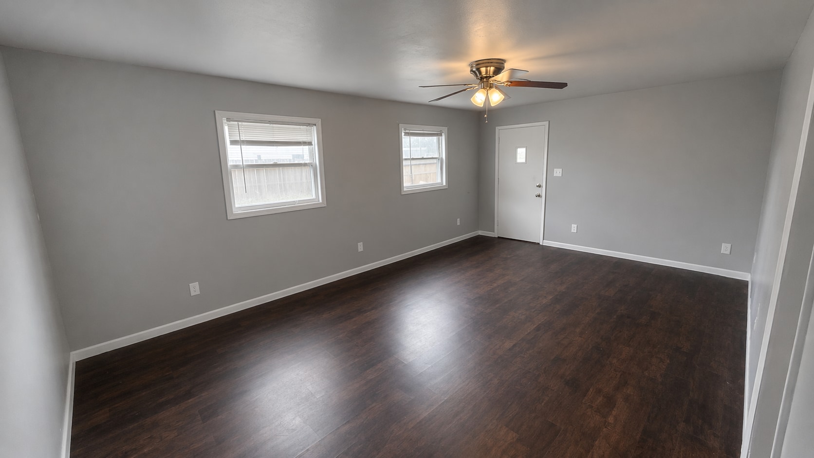 Extra family room beyond kitchen - 245 Columbia St